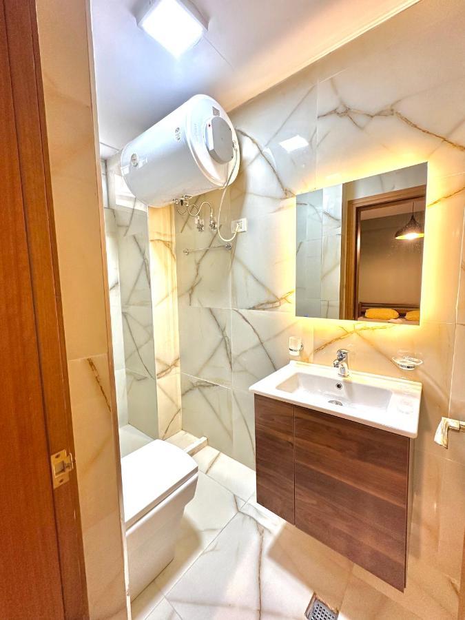 Central Inn Home Τίρανα Εξωτερικό φωτογραφία